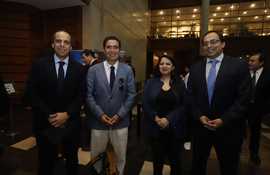 Directora de Presupuestos participa en seminario sobre impacto fiscal y desafíos del FES en la Uandes