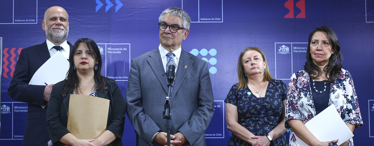 Ley de Presupuestos 2025: Gobierno valora sentencia del Tribunal Constitucional y detalla ajuste fiscal mandatado por el Congreso Ley de Presupuestos 2025: Gobierno valora sentencia del Tribunal Constitucional y detalla ajuste fiscal mandatado por el Congreso